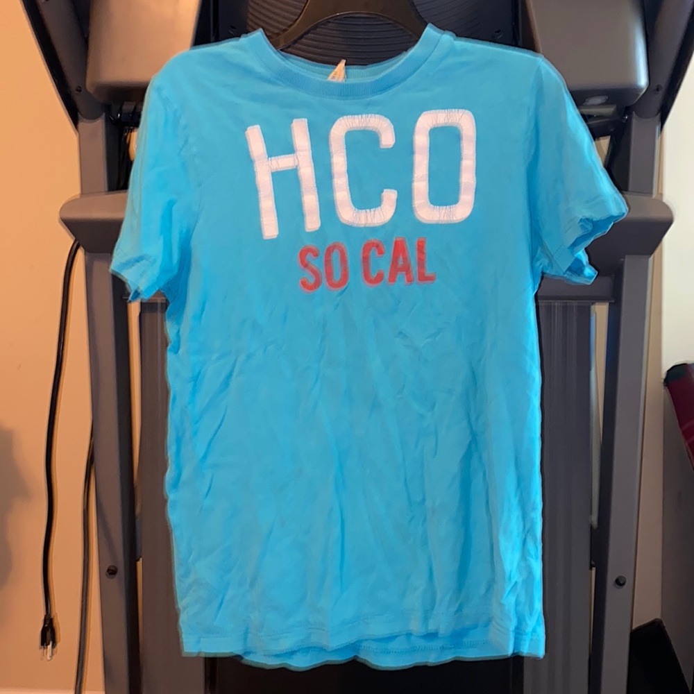 Short sleeve tee